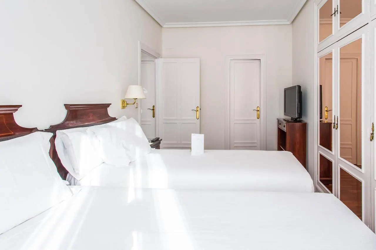 Sercotel Apartamentos Europa San Sebastián