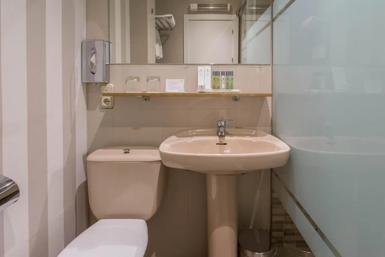 Sercotel Apartamentos Europa San Sebastián España
